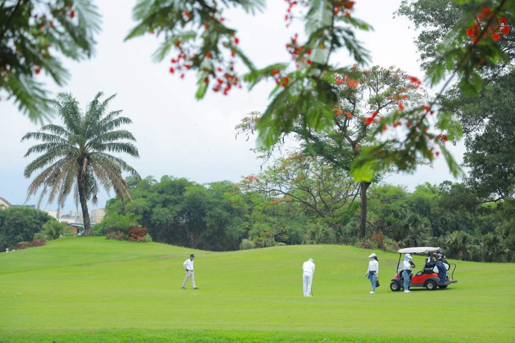 Nhiều golfer chọn sân golf Sông Bé là địa điểm chơi thể thao golf lý tưởng