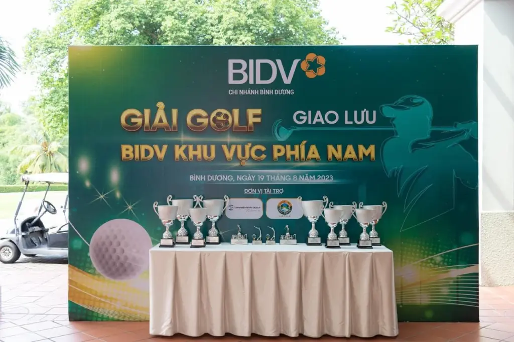 Giải Golf giao lưu BIDV 2023 diễn ra tại sân golf Sông Bé