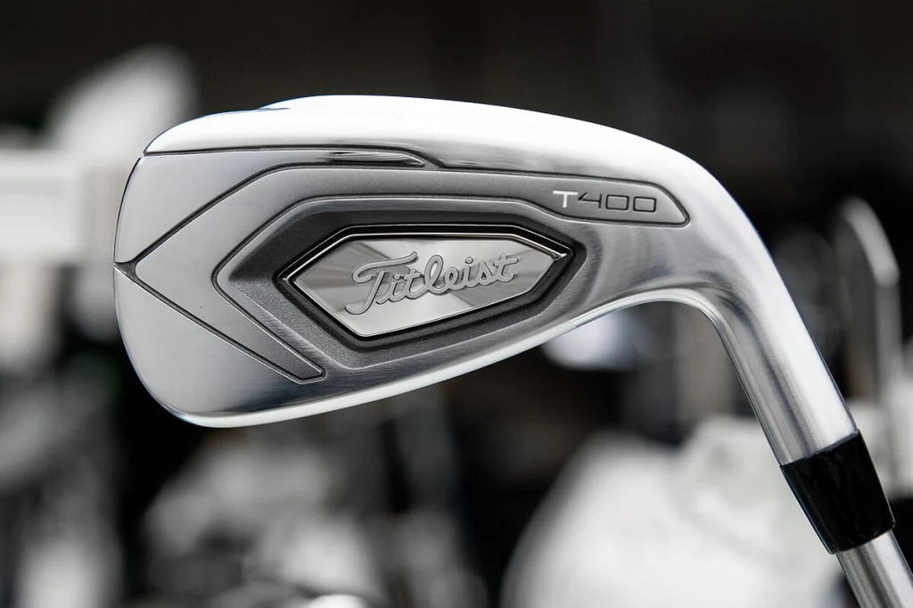 Gậy golf Titleist T400 trợ lực ấn tượng