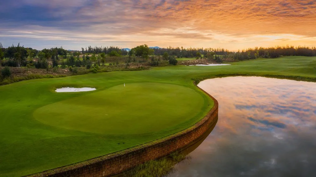 Sân Nam Hội An với diện tích rộng lớn là điểm đến của golfer trong và ngoài nước.