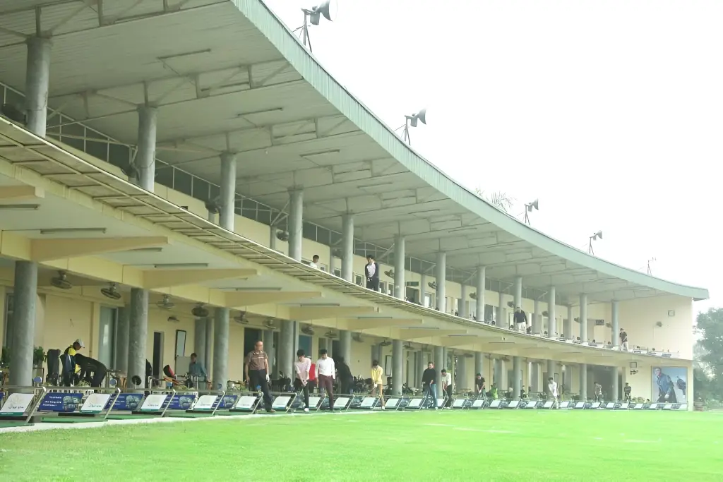 Sân golf đại học Vân Canh là một trong những sân tập tiềm năng nhất khu vực phía Bắc