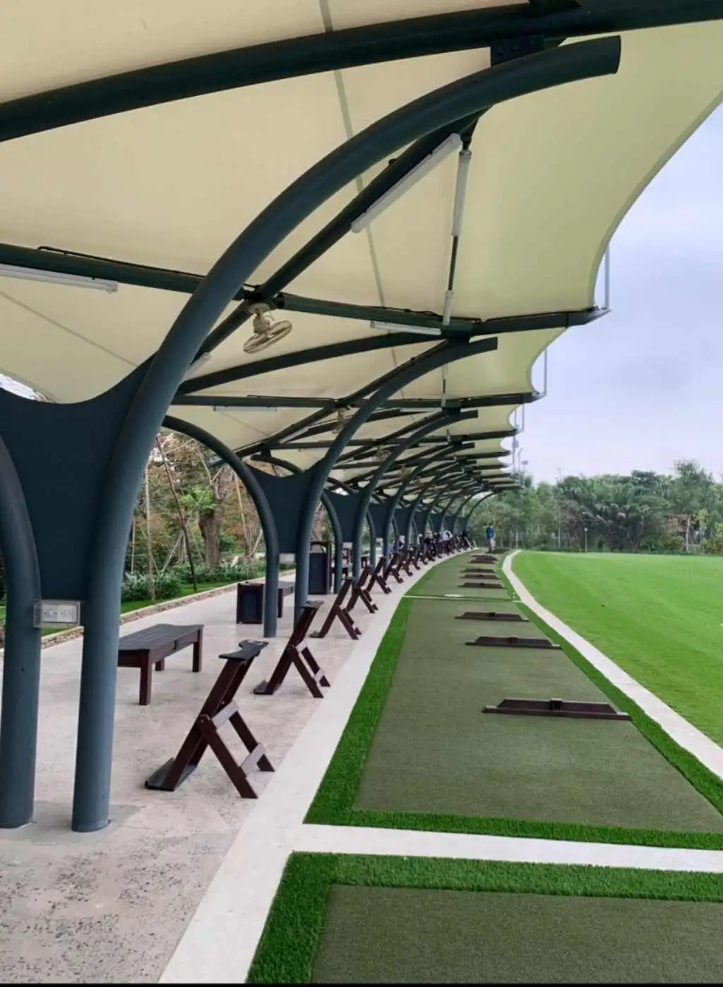 Thiết kế mái che của sân golf 9 hố Ecopark
