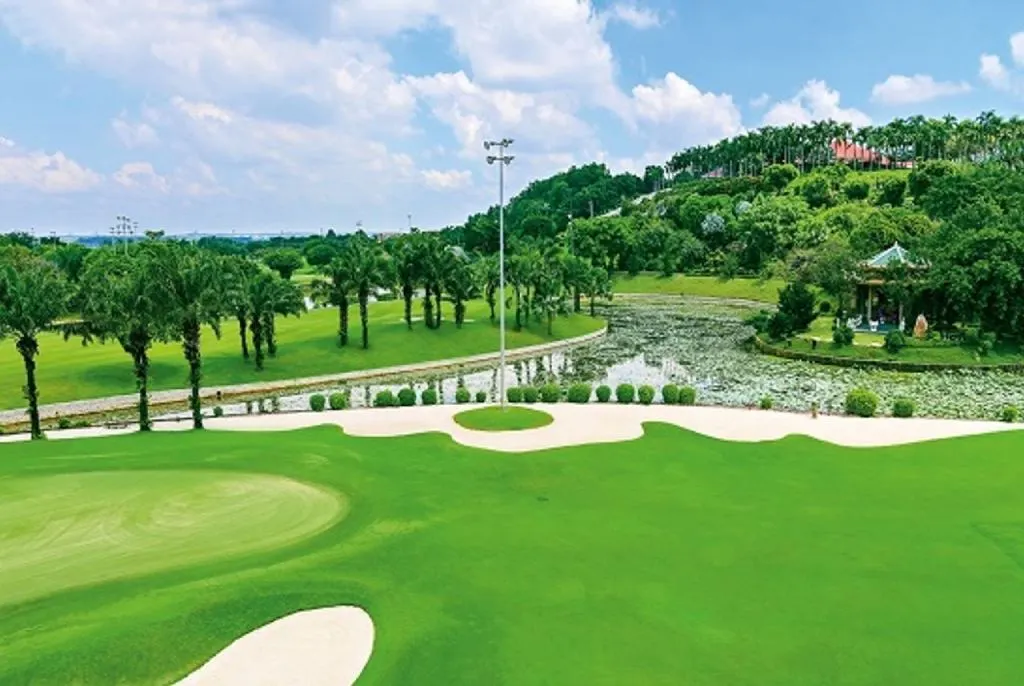 Tập golf ở Ecopark là trải nghiệm không thể bỏ qua của golfer.