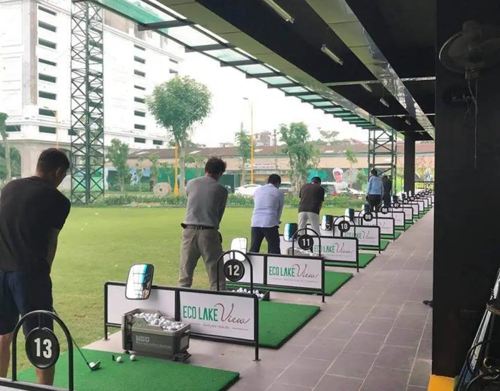 Hệ thống sân tập golf Eco Lake View đầy đủ tạo trải nghiệm tốt nhất cho các golfer