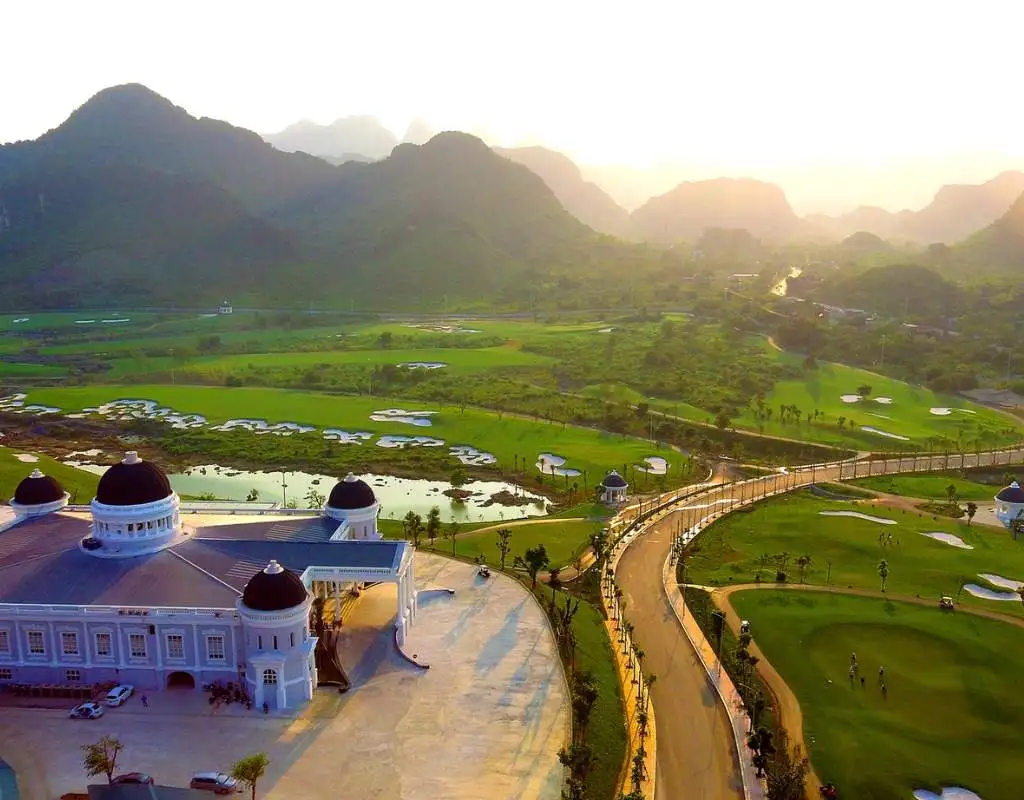 Sân golf Kim Bảng - Điểm đến hấp dẫn các golfer