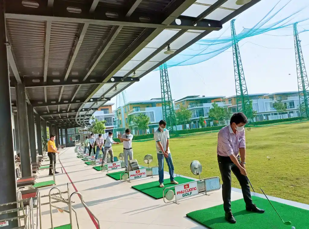 Có nhiều chia sẻ tích cực về sân golf khu đô thị Phú Cường Kiên Giang