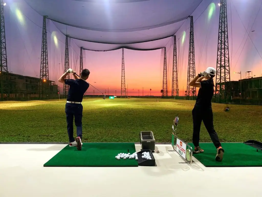 Sân golf Phú Cường bắt trọn vẻ đẹp lúc hoàng hôn trên đảo