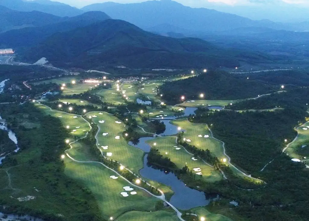 Trải nghiệm sân golf PGA tại Việt Nam một cách dễ dàng nhất cùng TOPGOLFBIZ.