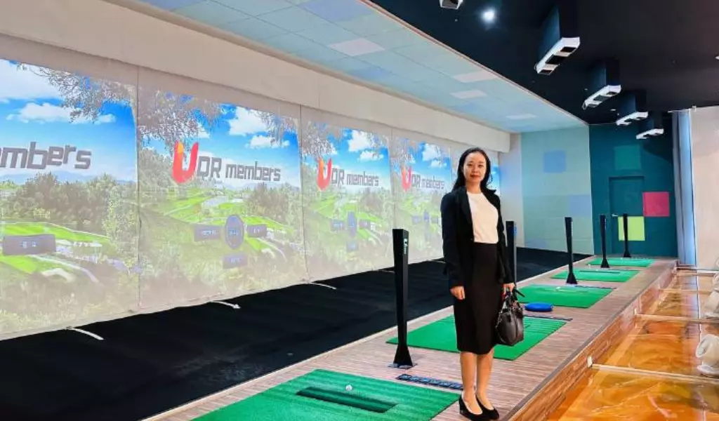 TGĐ Đinh Thị Quỳnh Trang đã ký kết đưa Techgolf trở thành đơn vị phân phối độc quyền Okongolf tại thị trường Việt Nam