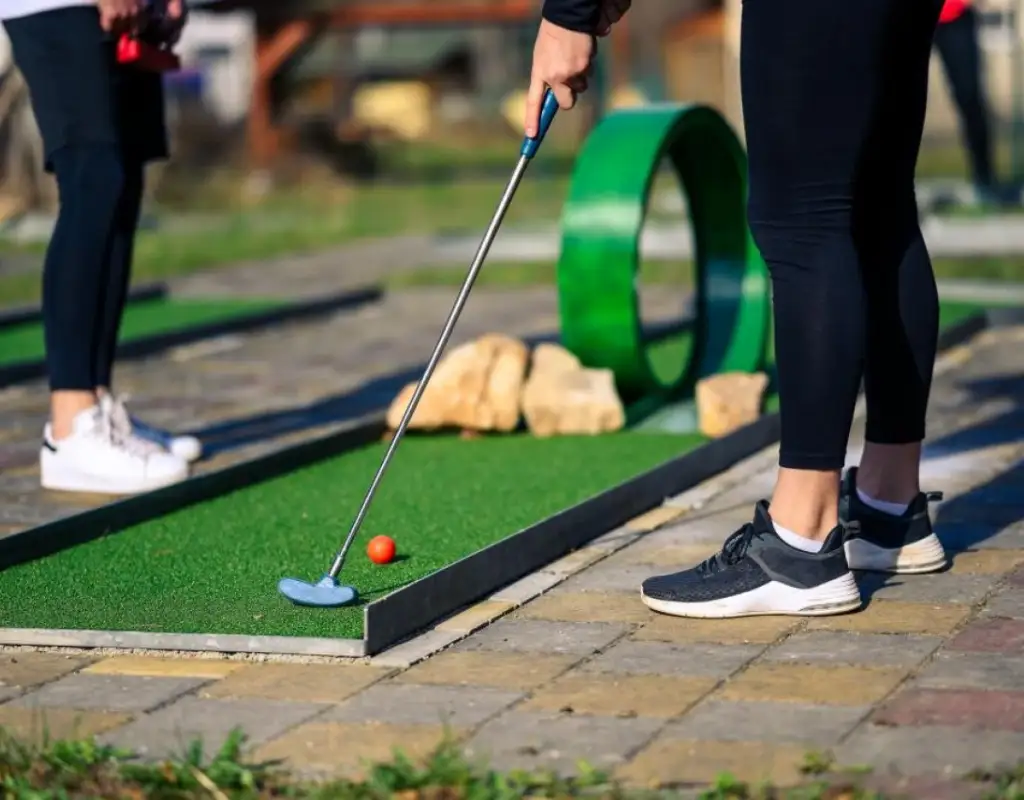 Đội ngũ nhân viên sân golf Bohemia thân thiện, nhiệt tình