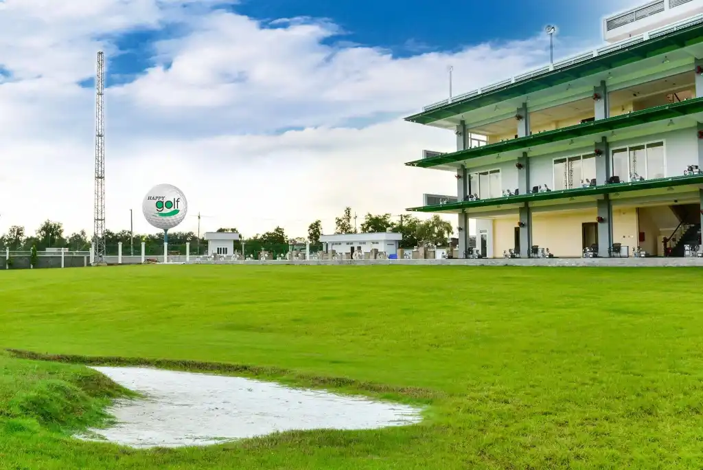 Sân tập Happy golf khu vực ngoài trời